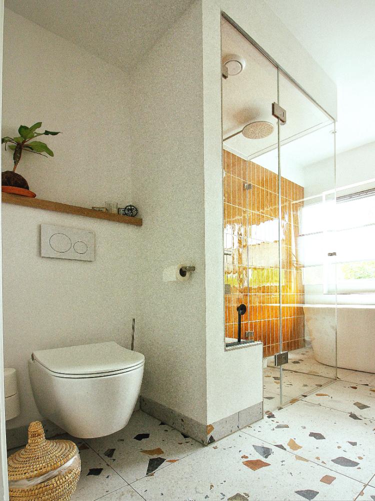Badkamer 1.jpg